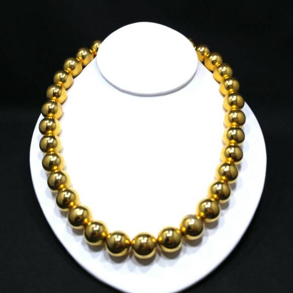 Vintage Monet Gold Plated Beaded Necklace 15mm Beads 1950s–1960s - Picture 2 of 10